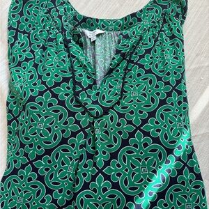 Crown & Ivy Green and Navy Patterned Blouse